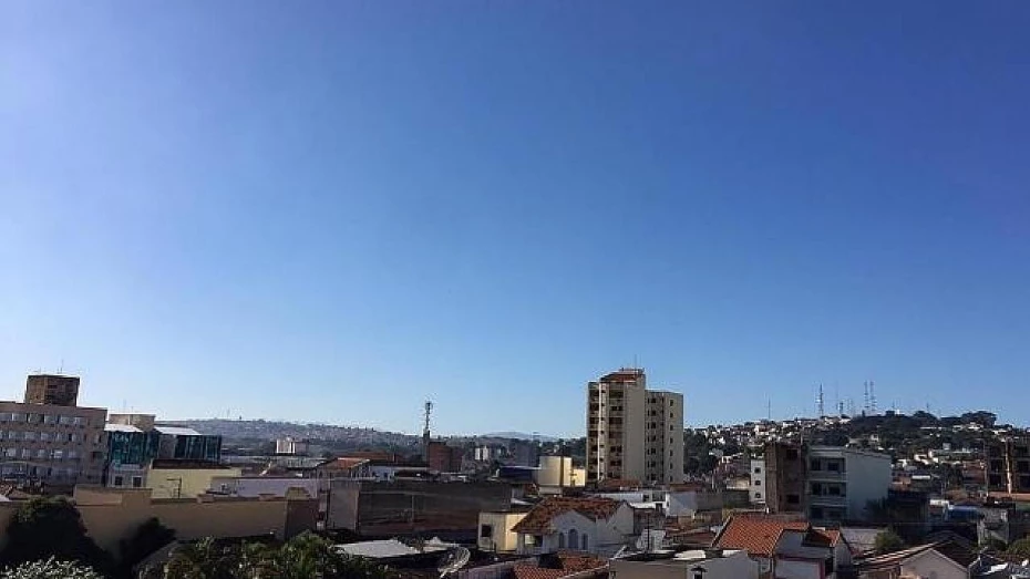 Massa de ar seco mantém predomínio de sol na RMVale Massa de ar seco mantém predomínio de sol na RMVale