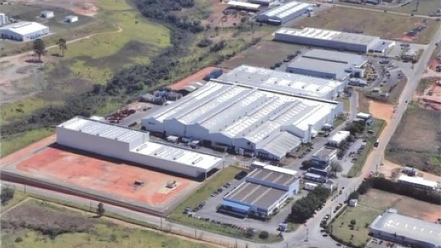Gestamp coloca 1,2 mil funcionários em lay-off na fábrica de Taubaté