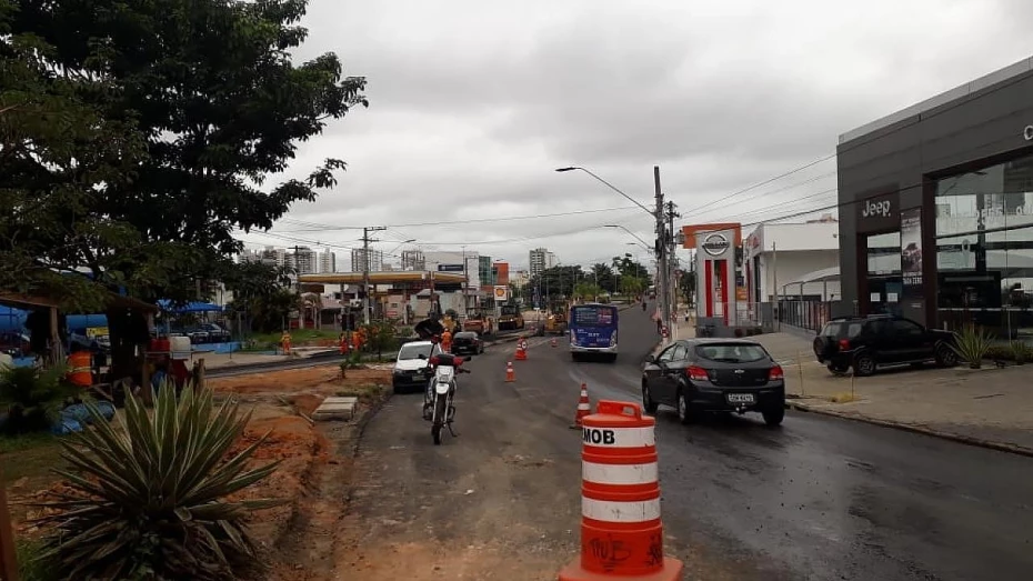 Trecho da Av. Charles Schnneider é interditado para obras em Taubaté Trecho da Av. Charles Schnneider é interditado para obras em Taubaté