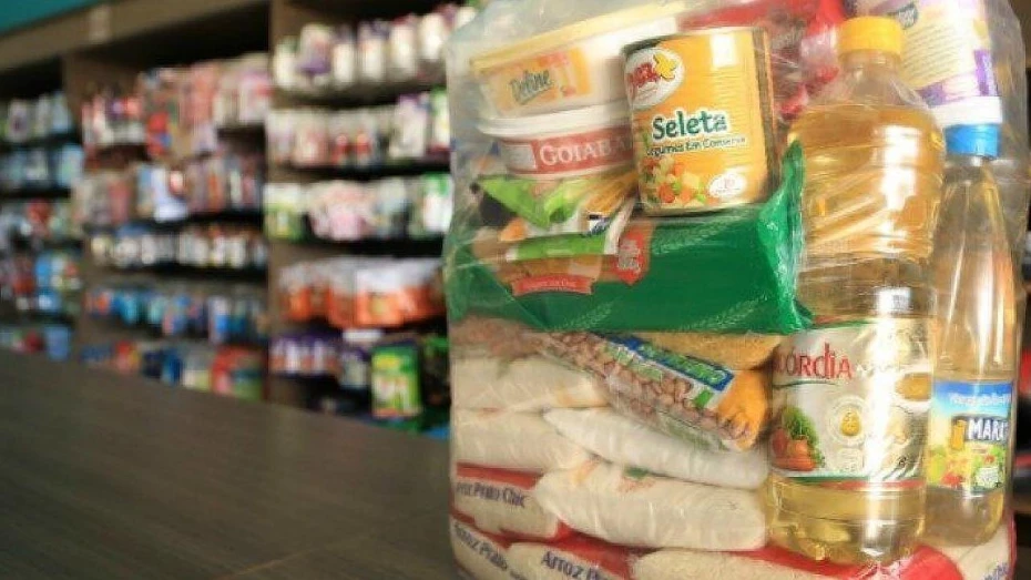 Taubaté realiza cadastro para cestas básicas emergenciais Taubaté realiza cadastro para cestas básicas emergenciais