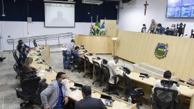 Legislativo: Câmara aprova regra de certificado em veterinária