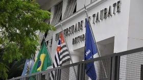Unitau publica ato sobre retorno gradual das atividades presenciais