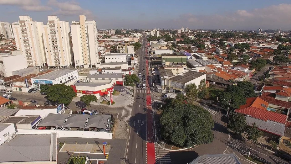 Obras interditam trechos do trânsito de Taubaté