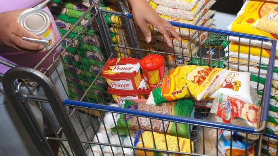 Rede atacadista doa 1.300 cestas para Fundo Social de Taubaté