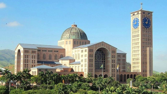 Decreto estabelece cronograma para reabertura do Santuário Nacional de Aparecida
