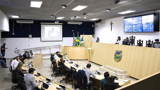Projeto que regulamenta espaços de trabalho compartilhados torna-se lei em Taubaté
