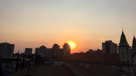 Taubaté terá máxima de 30°C nesta terça-feira Taubaté terá máxima de 30°C nesta terça-feira