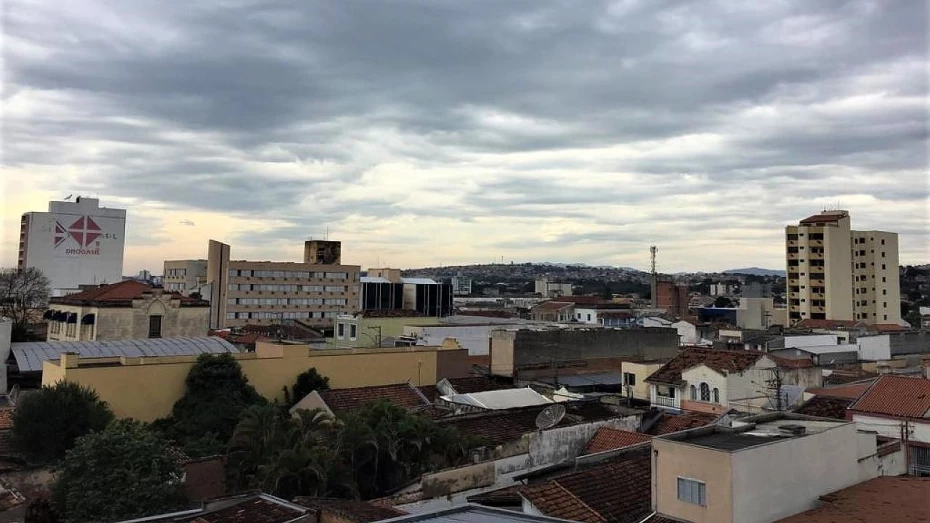 Nebulosidade segue predominando na RMVale e Litoral Norte