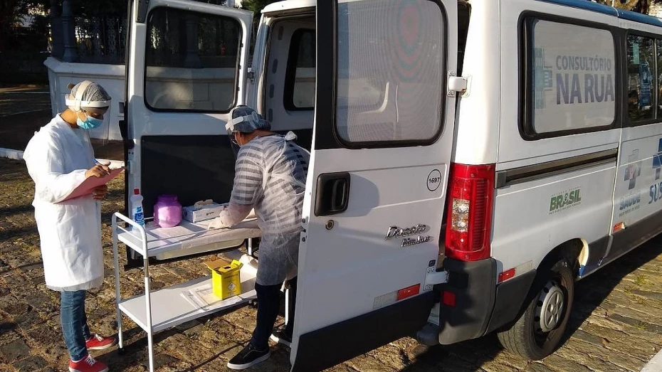 Testes identificam casos de Covid-19 no Bom Prato e na Rodoviária Velha Testes identificam casos de Covid-19 no Bom Prato e na Rodoviária Velha