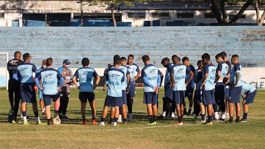 EC Taubaté retoma briga pelo acesso à elite do Paulistão na próxima semana EC Taubaté retoma briga pelo acesso à elite do Paulistão na próxima semana