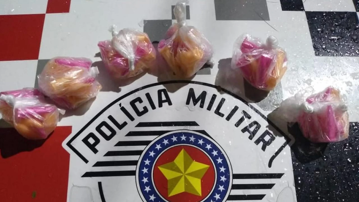 Dupla é presa por tráfico de drogas no Parque São Luiz, em Taubaté