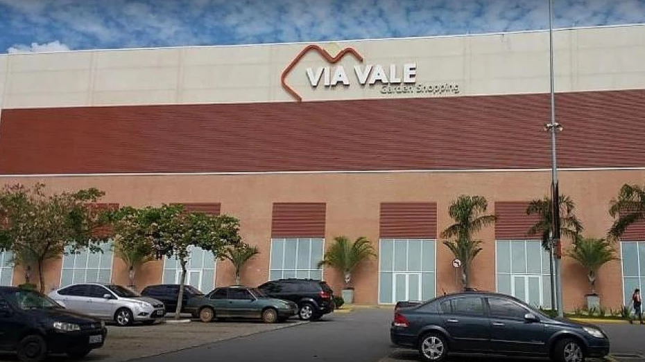 Shoppings da região estendem horário de funcionamento Shoppings da região estendem horário de funcionamento
