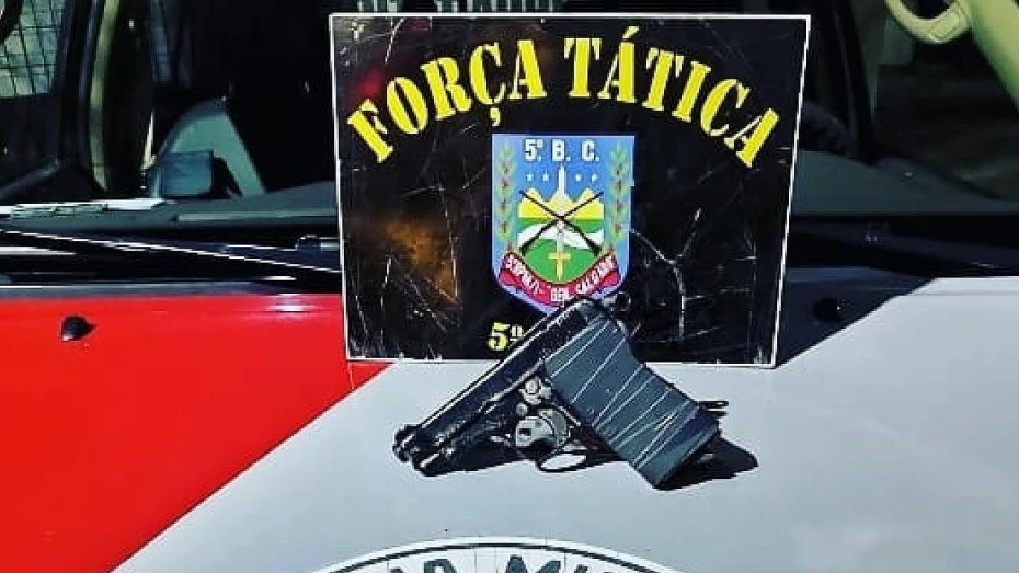 Polícia prende homem armado em Taubaté Polícia prende homem armado em Taubaté