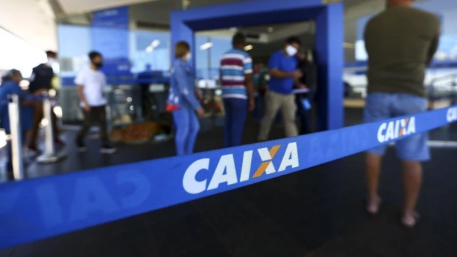 Nascidos em março recebem hoje Auxílio Emergencial