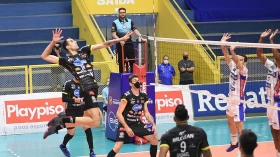 Vôlei Taubaté inicia disputa da semifinal do Campeonato Paulista