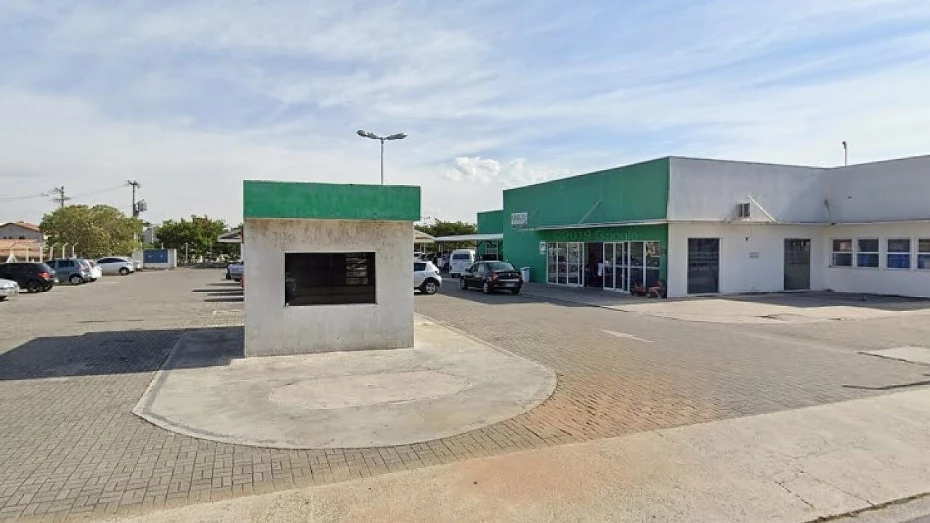 Prefeitura de Taubaté realiza manutenção em frente à Upa San Marino