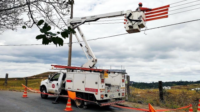 Distribuidora alerta para cuidados com energia elétrica nos próximos dias na RMVale
