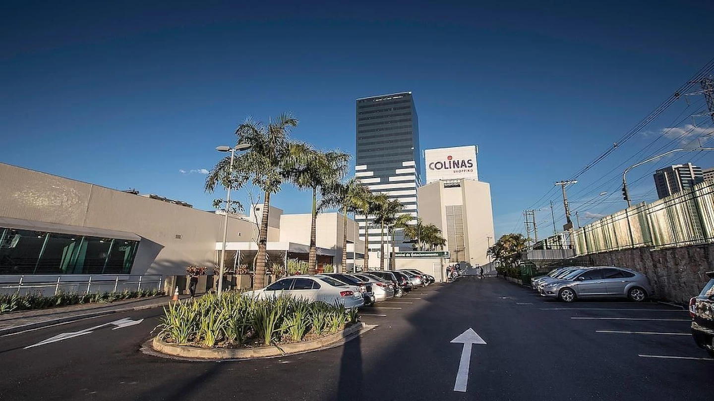 Lojas de shopping localizado em São José abrem mais de 20 vagas