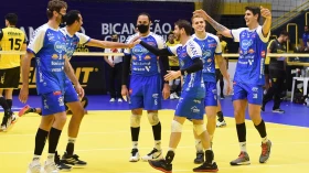 Vôlei Taubaté recebe o Minas Tênis Clube pela Superliga 2020/21
