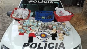 Quatro são presos por roubo a supermercado em Taubaté