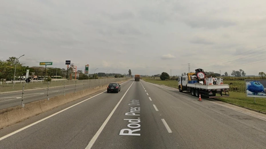 Empresa realiza recuperação de pavimento no trecho de Pinda da via Dutra Empresa realiza recuperação de pavimento no trecho de Pinda da via Dutra
