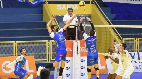 Taubaté e Sesi-SP se enfrentam pela 8ª rodada da Superliga