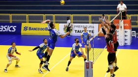 Vôlei Taubaté visita Caramuru-PR pela Superliga Masculina
