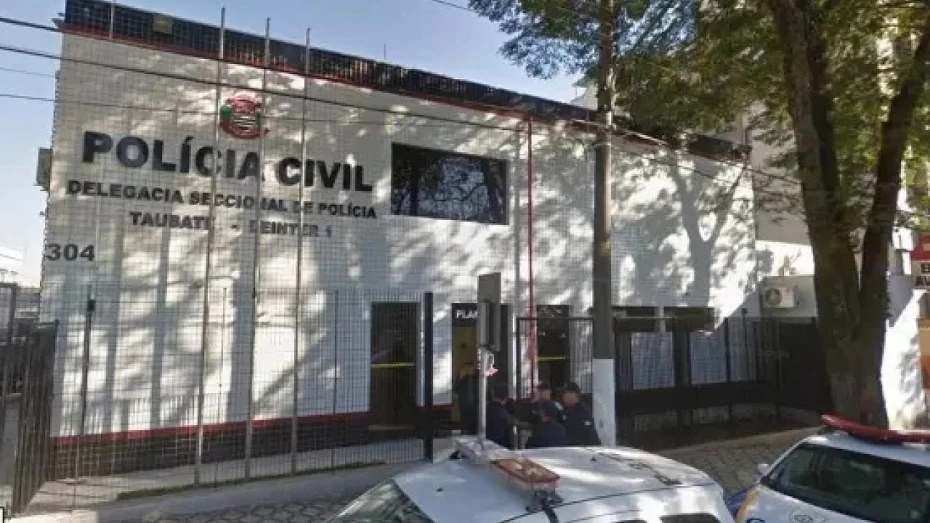 Polícia Civil de Taubaté apreende dupla que aplicava golpe do “boa noite cinderela” Polícia Civil de Taubaté apreende dupla que aplicava golpe do “boa noite cinderela”