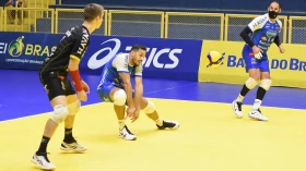 Vôlei Taubaté conquista 9ª vitória consecutiva na Superliga Masculina