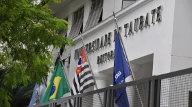 Unitau abre vagas para cursos de extensão durante as férias