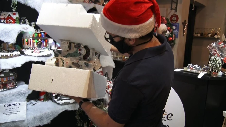 Sincovat prevê alta de 2,5% nas vendas de Natal em Taubaté e região Sincovat prevê alta de 2,5% nas vendas de Natal em Taubaté e região