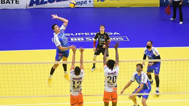 Vôlei Taubaté busca tricampeonato da Copa Brasil neste mês