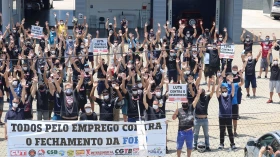 Trabalhadores da Ford realizam nova manifestação pelos empregos 
