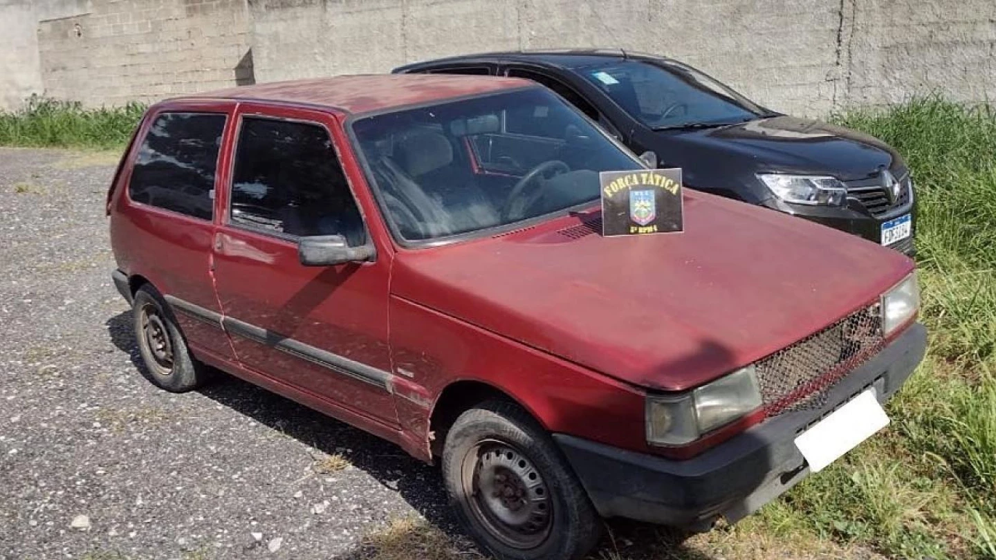 Veículo furtado em Pinda é localizado em Taubaté