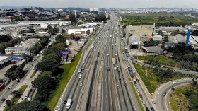 Empresa completa 25 anos de operação da Via Dutra Empresa completa 25 anos de operação da Via Dutra