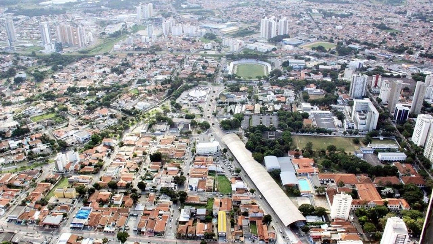 Nebulosidade e chance para chuvas isoladas aumentam na RMVale