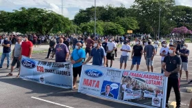Mais de 300 funcionários aprovam proposta de indenização da Ford em Taubaté