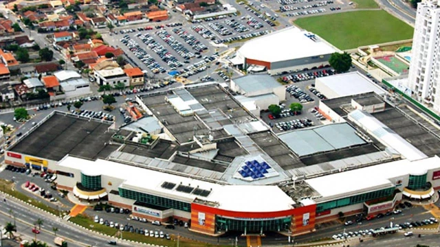 Taubaté Shopping amplia horário para compras de Dia das Mães