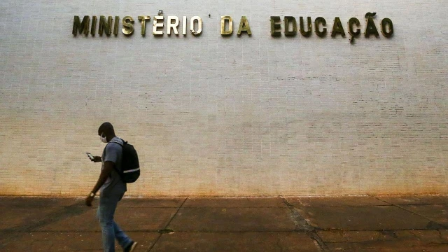 MEC divulga calendário de inscrições do Sisu, ProUni e Fies