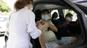 Vacina: Taubaté imuniza deficientes permanecentes e pessoas com síndrome de down