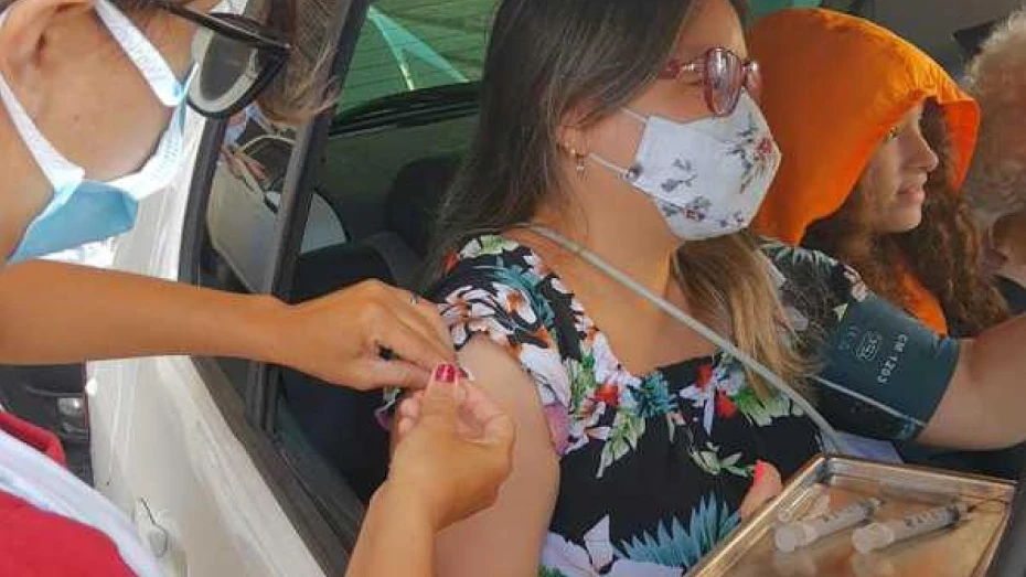 Vacinação contra Covid foca em público de 42 anos nesta quarta-feira Vacinação contra Covid foca em público de 42 anos nesta quarta-feira