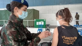 Taubaté já vacina pessoas de 40 anos contra Covid