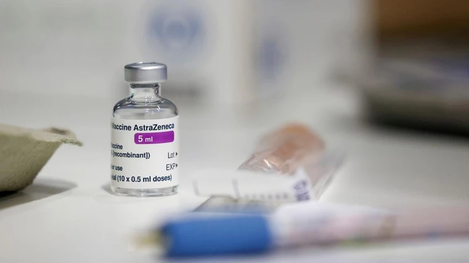 Fiocruz projeta mais 70 milhões de doses da AstraZeneca até fim do ano Fiocruz projeta mais 70 milhões de doses da AstraZeneca até fim do ano