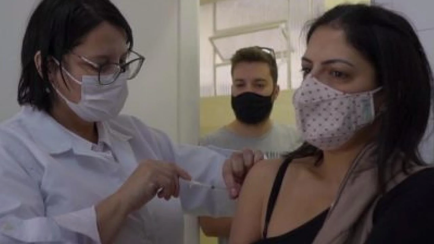 Taubaté vacina jovens de 19 anos nesta sexta-feira