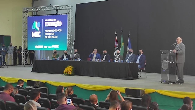 Escola cívico-militar é inaugurada no bairro São Gonçalo, em Taubaté