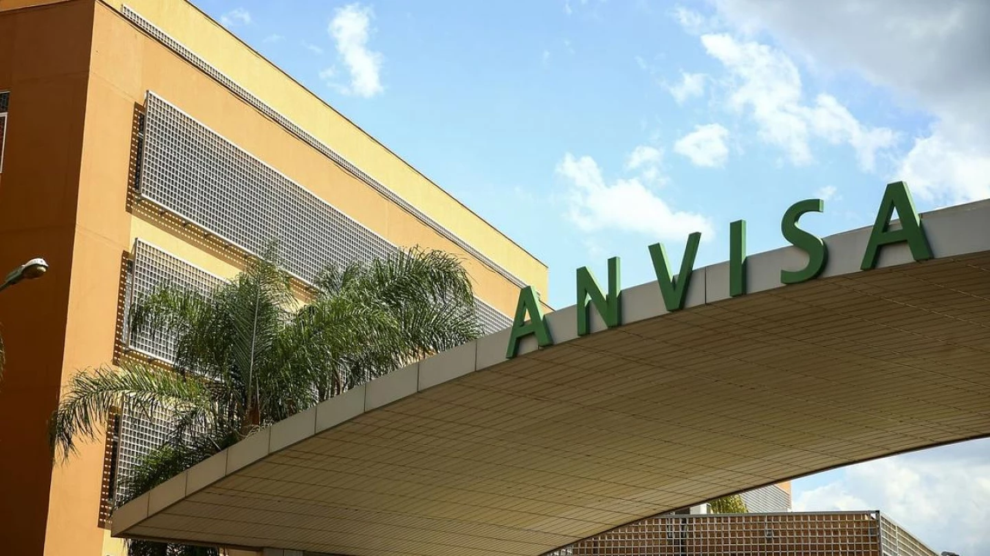 Anvisa aprova medicamento para tratamento da covid-19