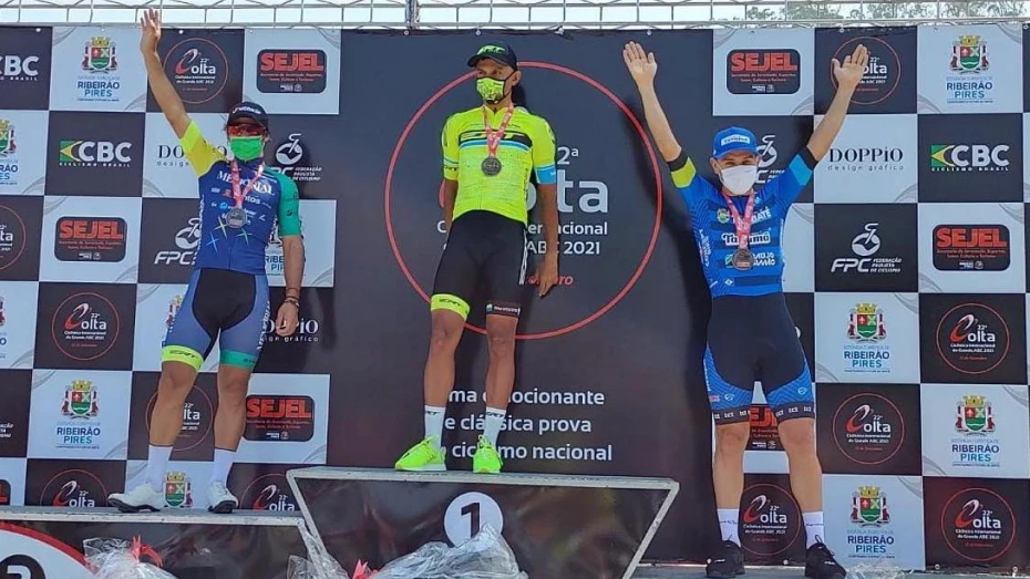 Taubateanos sobem ao pódio da Volta Ciclística do Grande ABC
