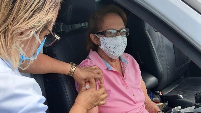 “Dia V” termina com mais de mil pessoas vacinadas em Taubaté
