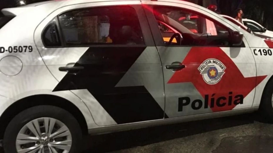 Homem é morto a tiros em bar do bairro Vila São José