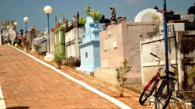 Serviços municipais: confira o ‘abre e fecha’ no feriado de Finados